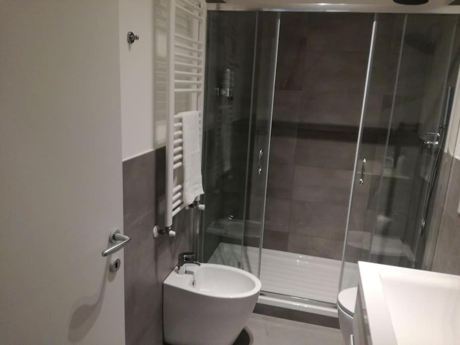 Appartement Mm3/repubblica, 2 Min. Da Staz. Milan